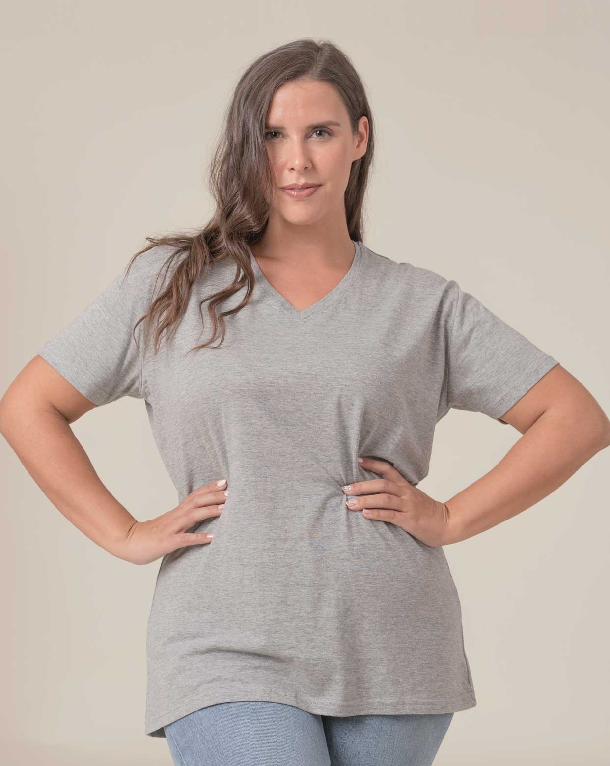 Camiseta tallas grandes cuello pico JHK mujer